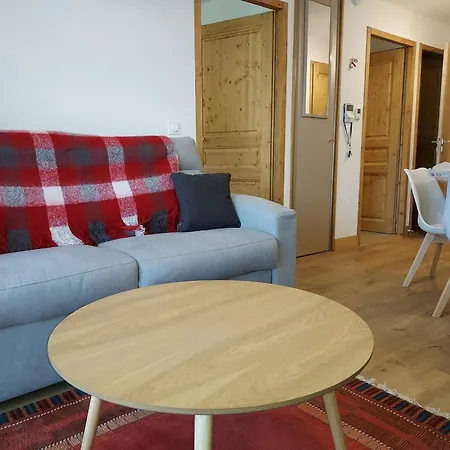 Cosy 4* Pied De Pistes Avec Balcon Et Parking A - Fr-1-356-502 Apartment *